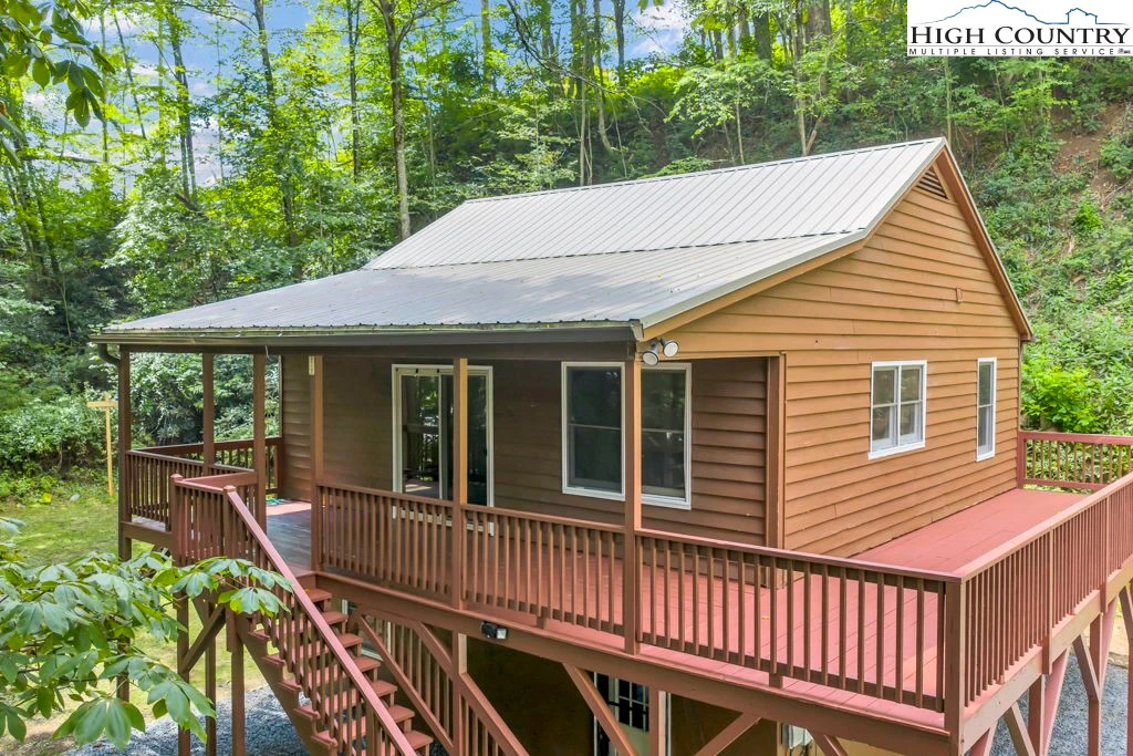Image number 9 for the current listing