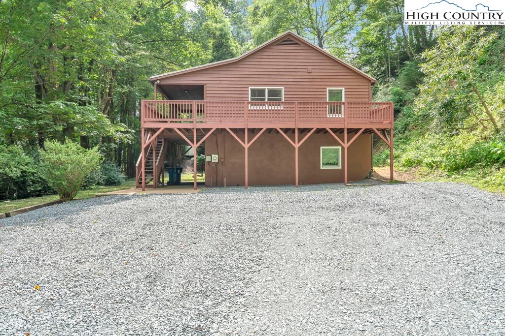 Image number 11 for the current listing