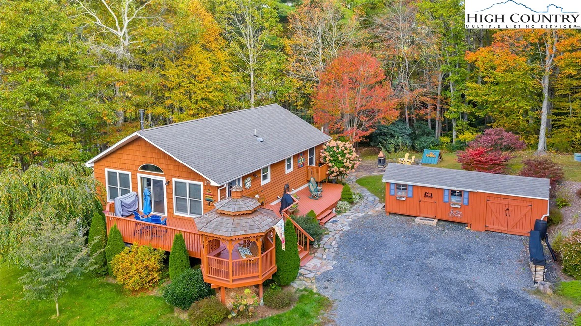 Image number 1 for the current listing