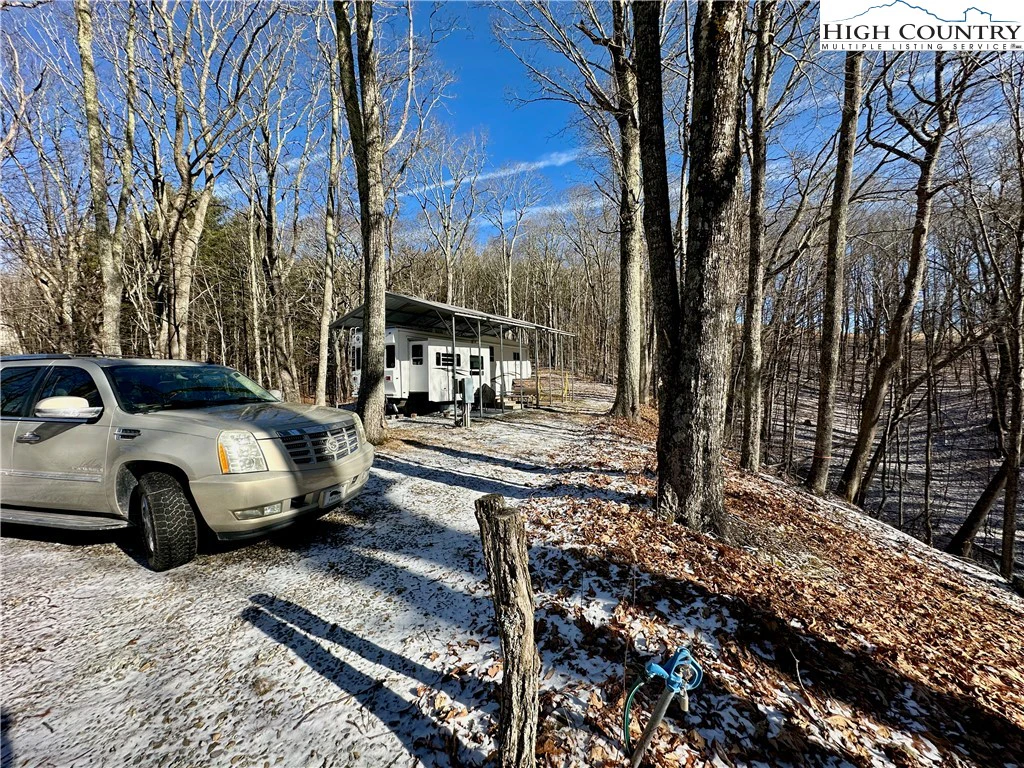 Image number 8 for the current listing