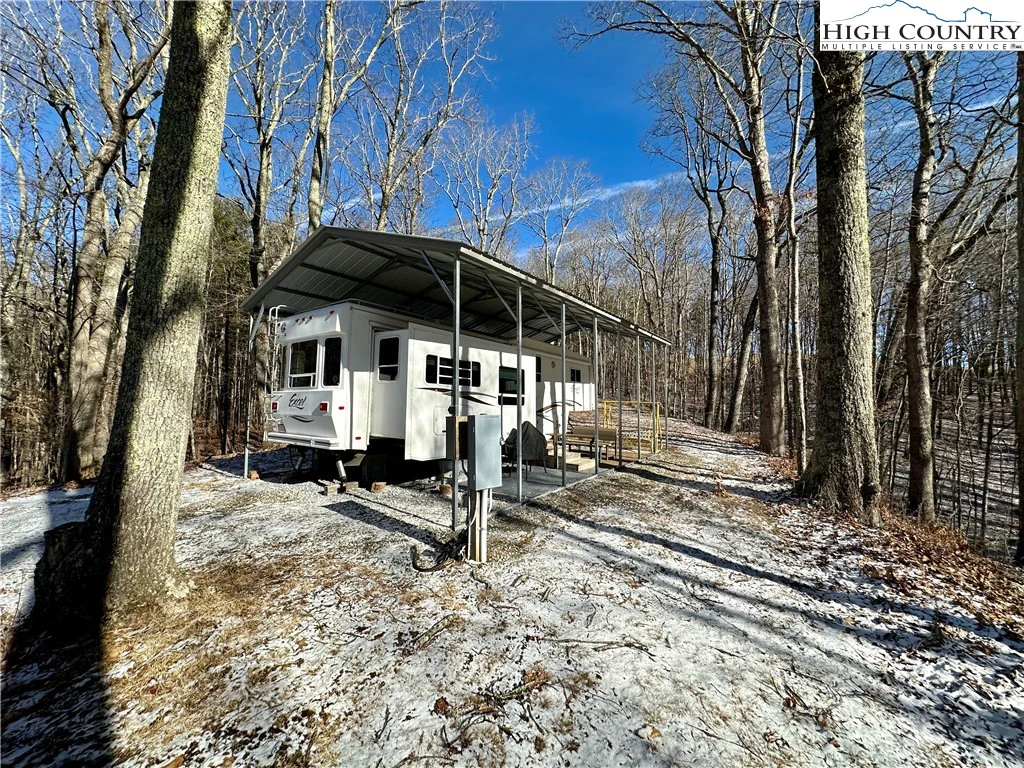 Image number 7 for the current listing