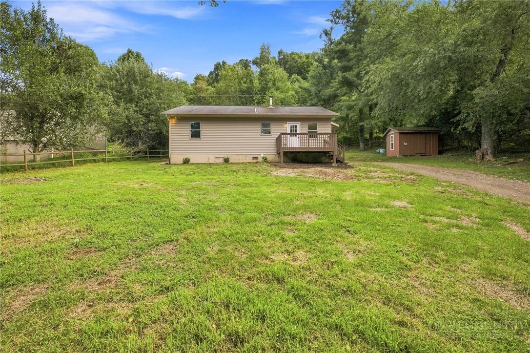Image number 3 for the current listing