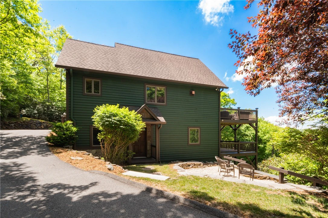 Image number 46 for the current listing