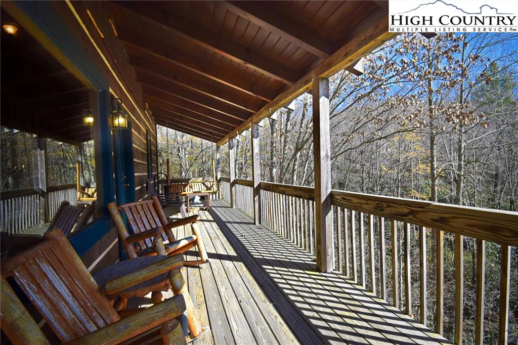 Image number 6 for the current listing