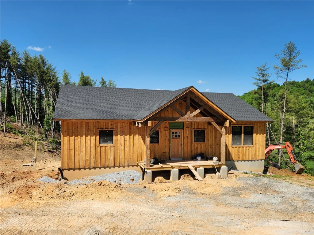 Image number 1 for the current listing