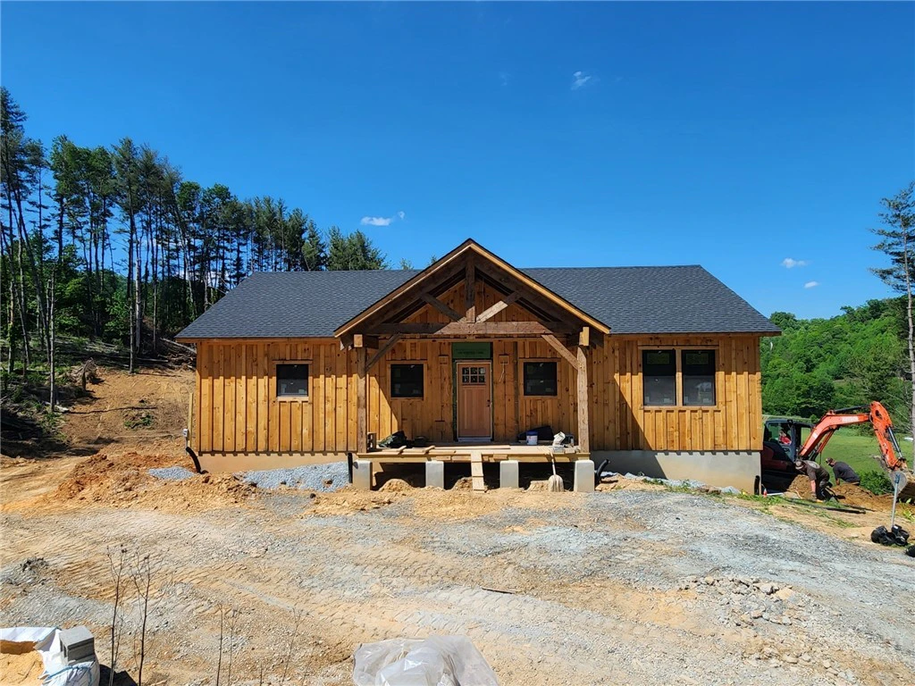 Image number 3 for the current listing
