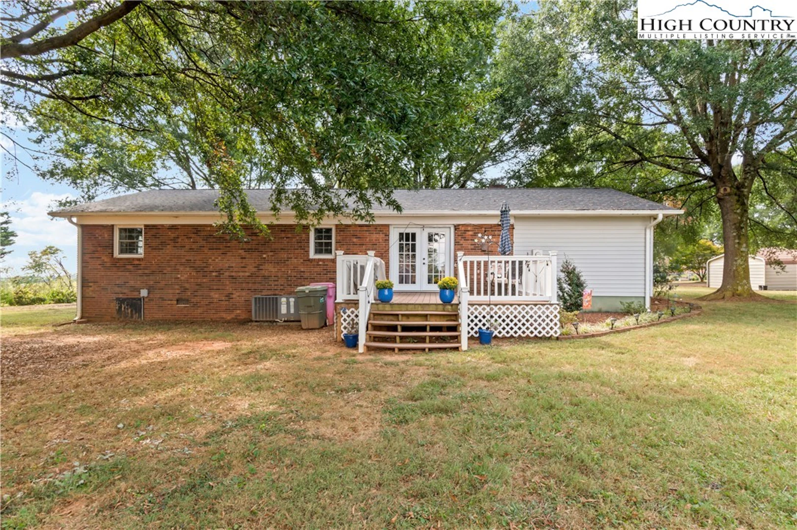 Image number 12 for the current listing