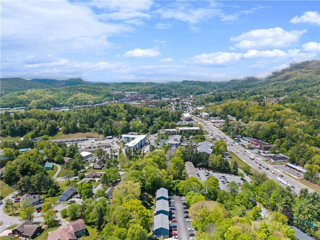 Image number 3 for the current listing