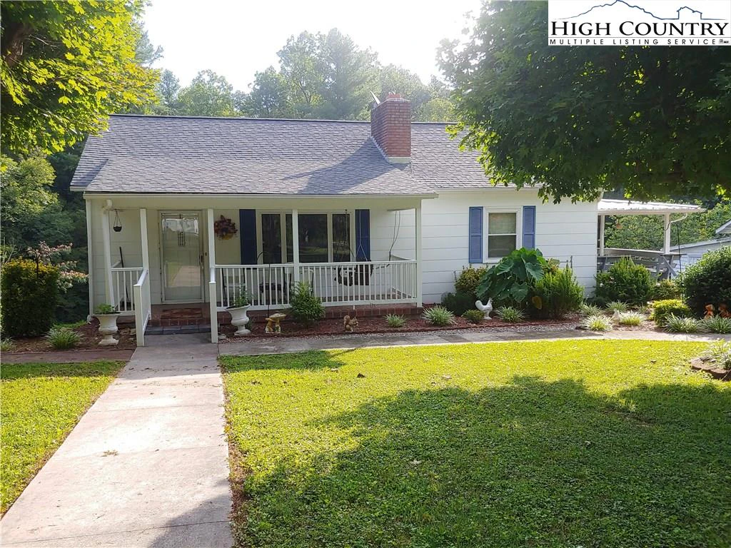 Image number 1 for the current listing