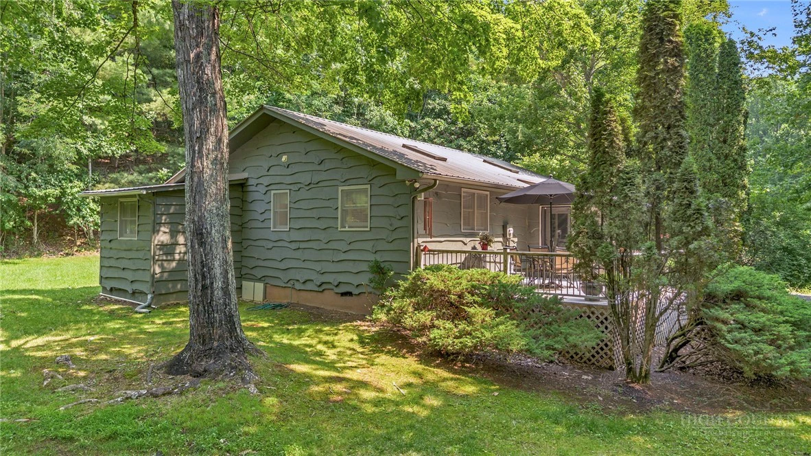 Image number 6 for the current listing
