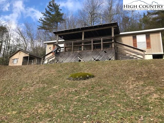 Image number 1 for the current listing