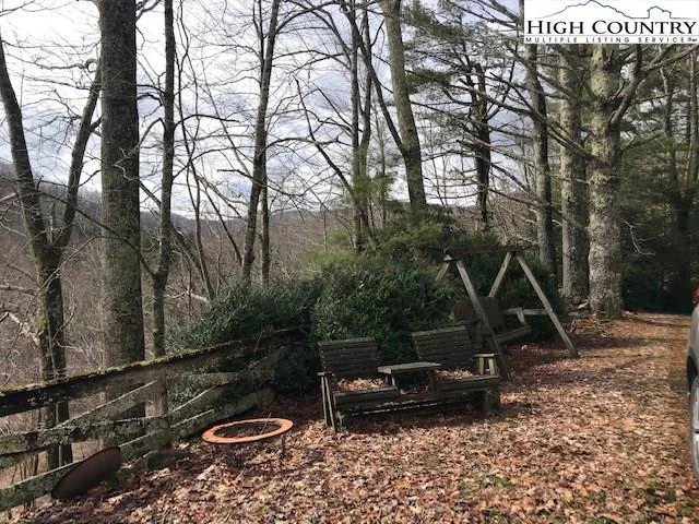 Image number 7 for the current listing