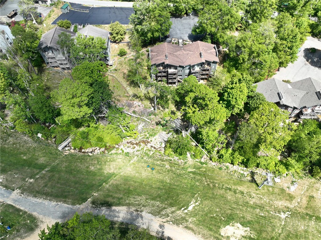 Image number 16 for the current listing