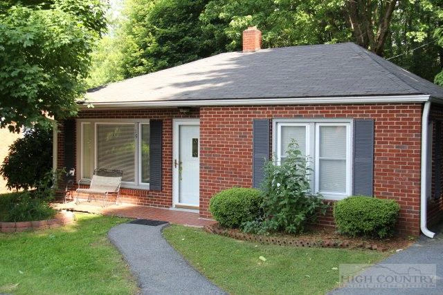 Image number 1 for the current listing