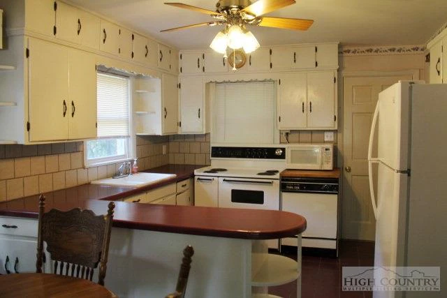 Image number 6 for the current listing