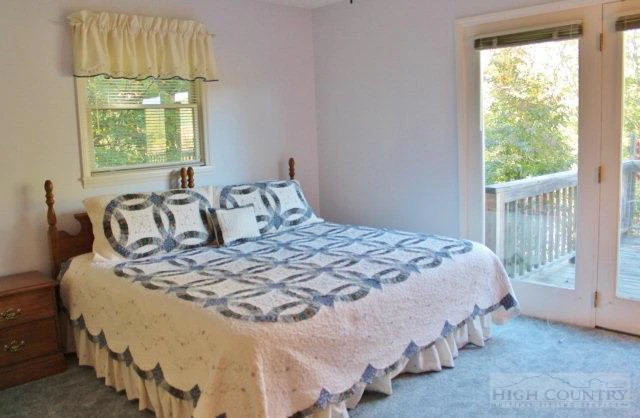 Image number 6 for the current listing