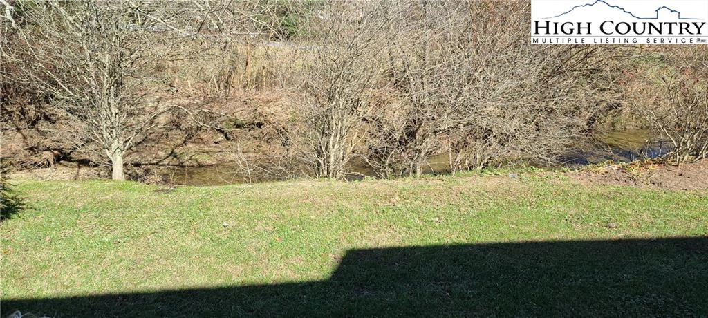 Image number 3 for the current listing