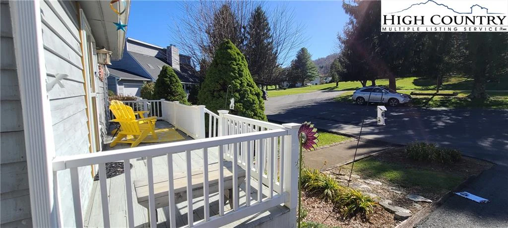 Image number 21 for the current listing