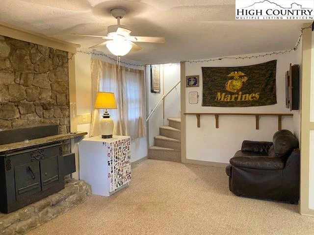Image number 7 for the current listing