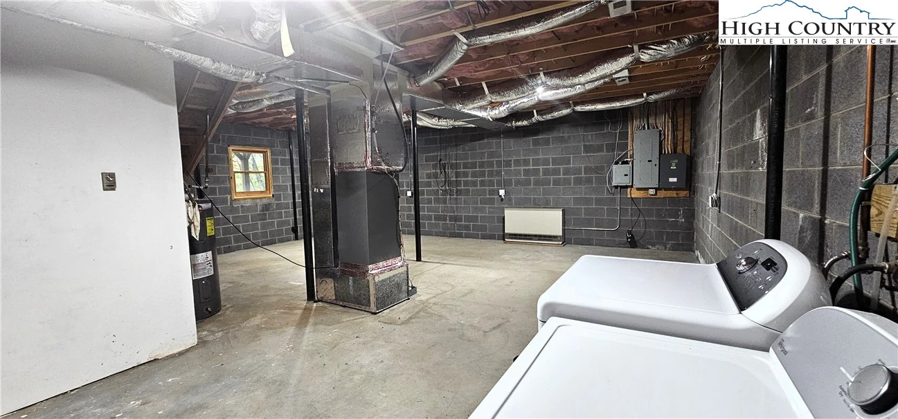 Image number 10 for the current listing