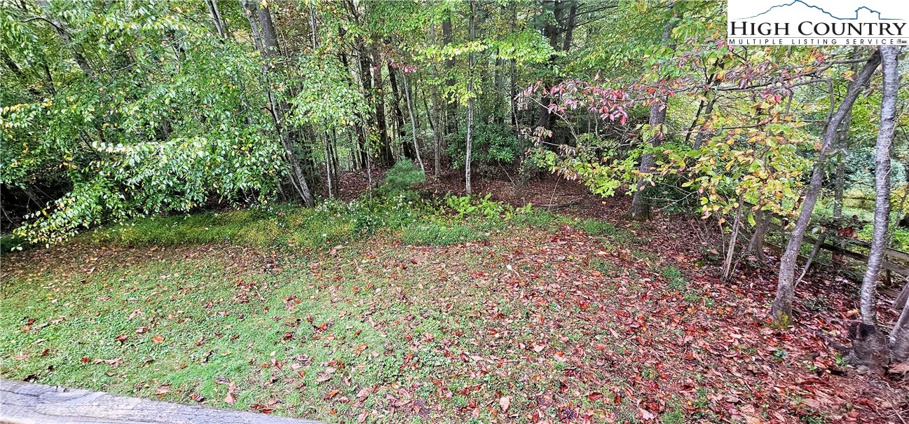 Image number 16 for the current listing