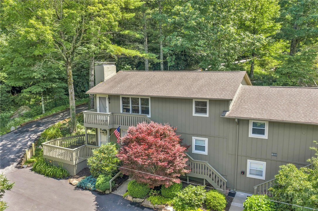 Image number 19 for the current listing