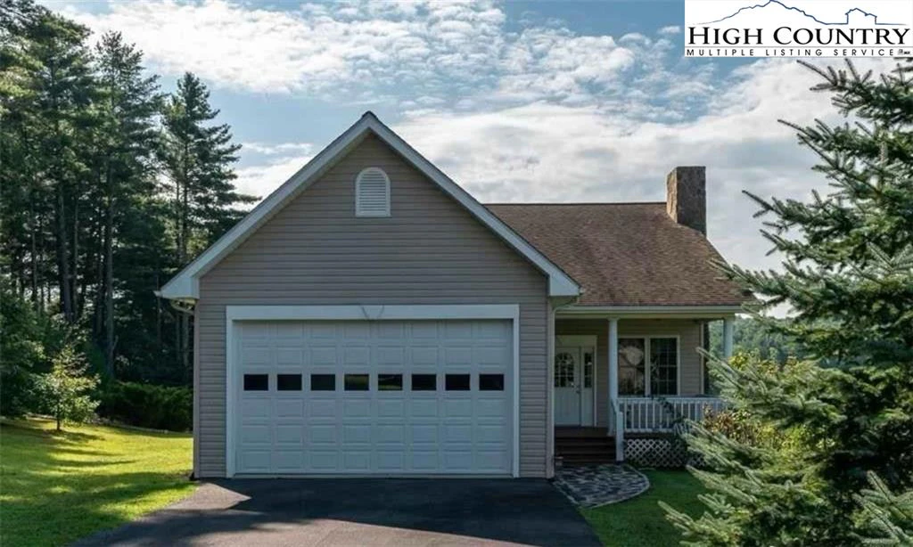 Image number 1 for the current listing