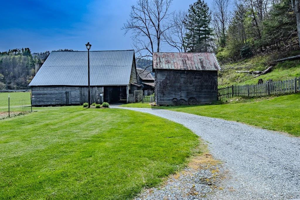 Image number 9 for the current listing