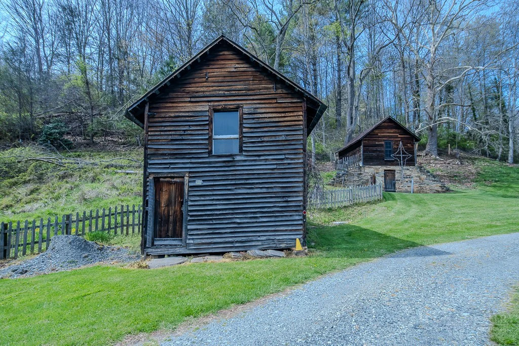 Image number 12 for the current listing