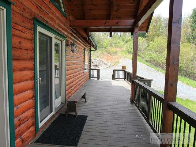 Image number 11 for the current listing