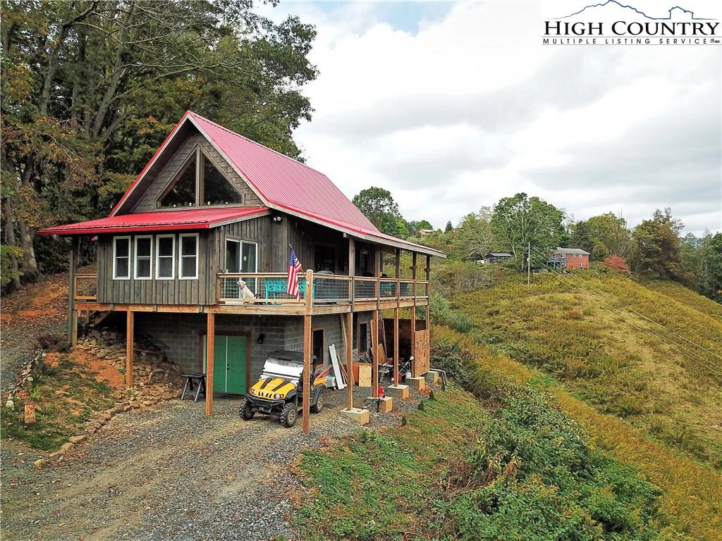 Image number 1 for the current listing