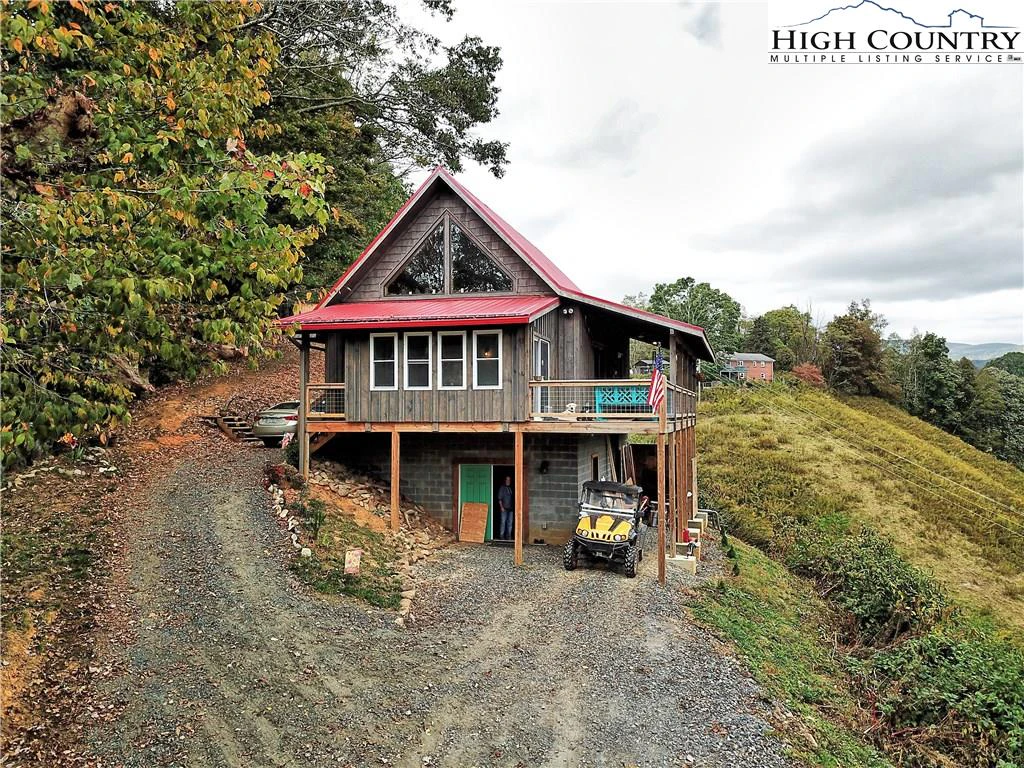 Image number 29 for the current listing