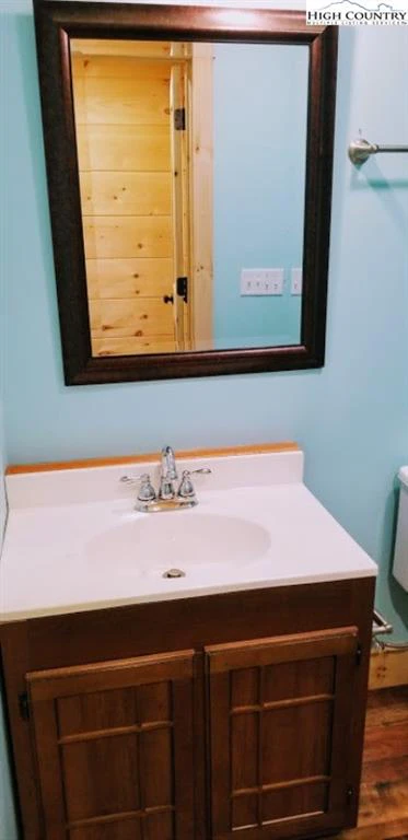 Image number 7 for the current listing