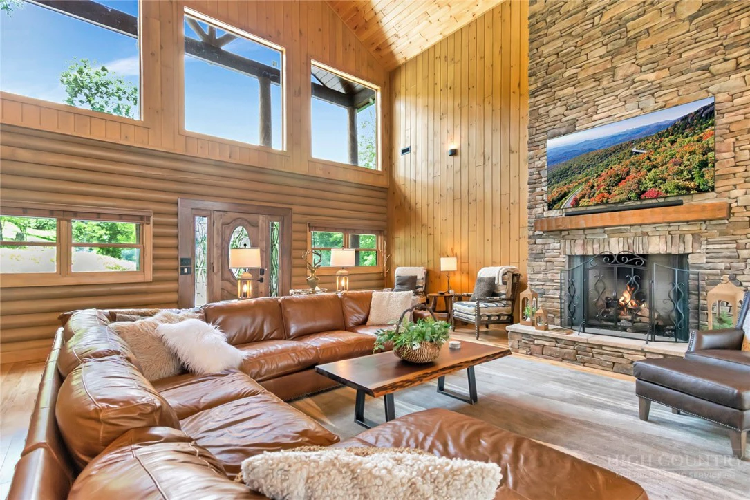 Image number 5 for the current listing