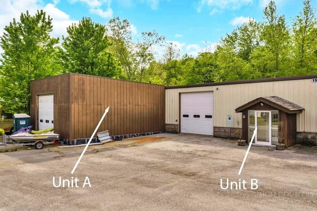 Image number 1 for the current listing