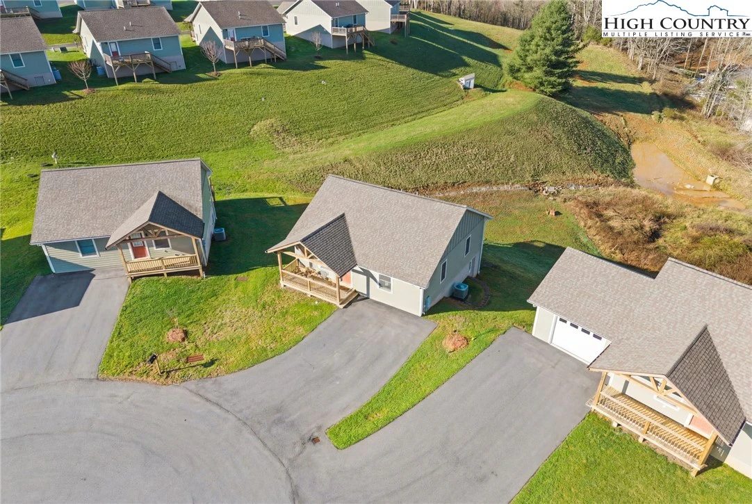 Image number 6 for the current listing