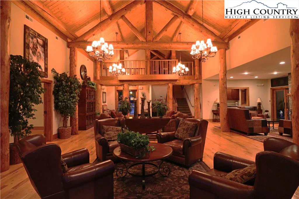 Image number 12 for the current listing