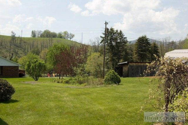 Image number 8 for the current listing