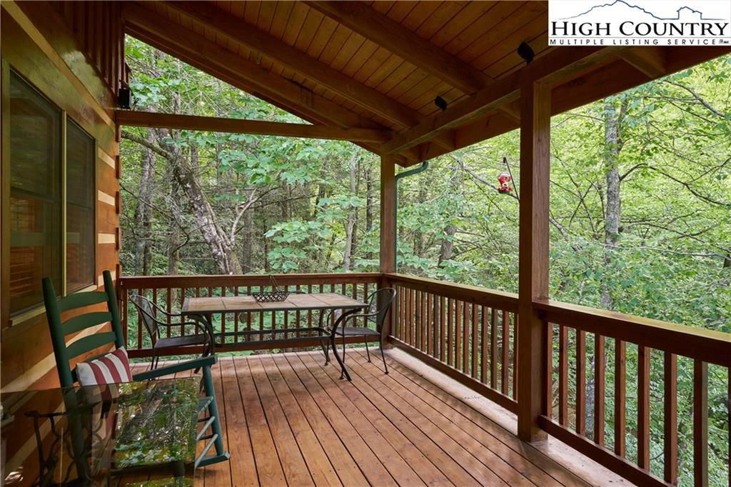 Image number 7 for the current listing