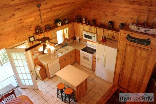 Image number 9 for the current listing