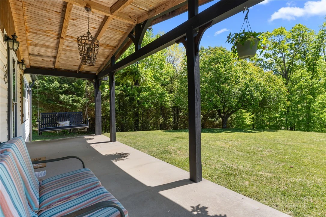 Image number 6 for the current listing