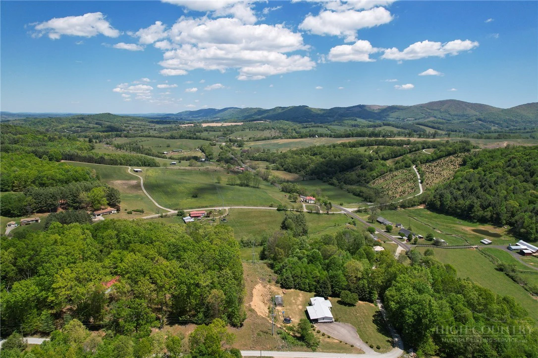 Image number 7 for the current listing