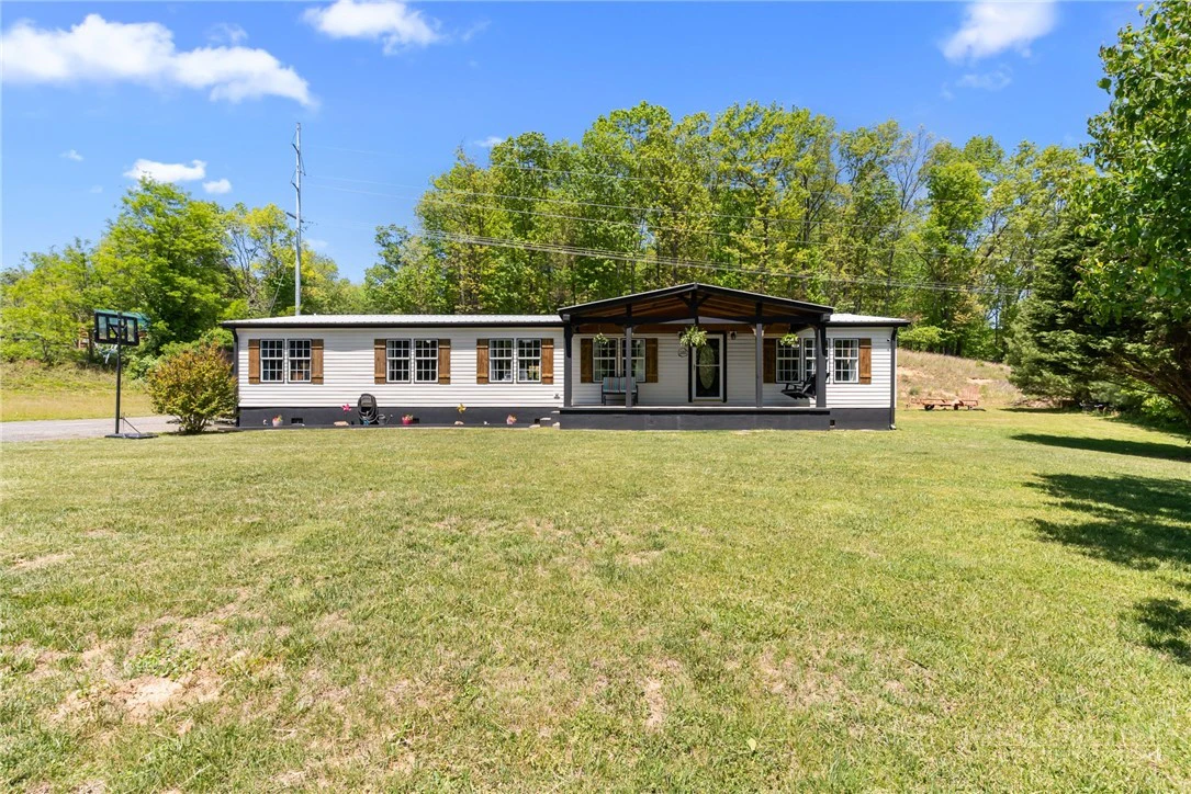 Image number 10 for the current listing