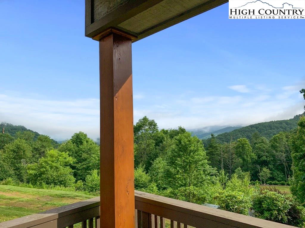 Image number 6 for the current listing