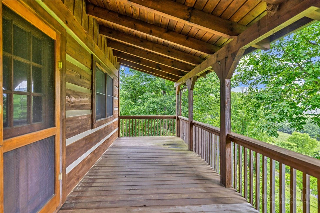 Image number 9 for the current listing