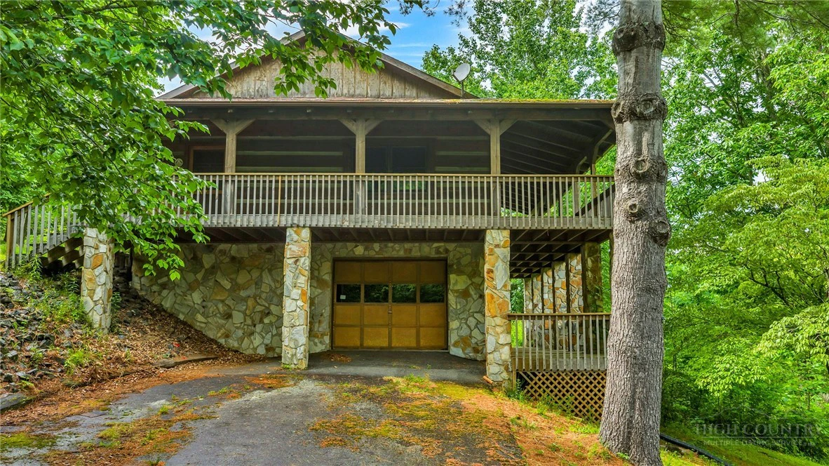 Image number 5 for the current listing