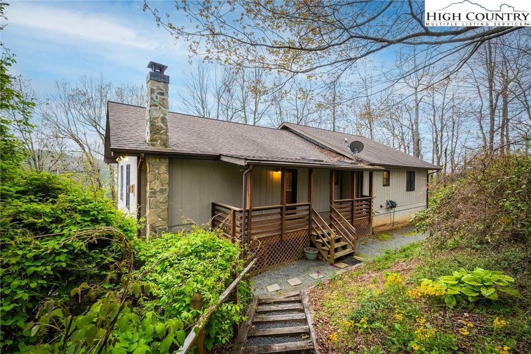 Image number 20 for the current listing