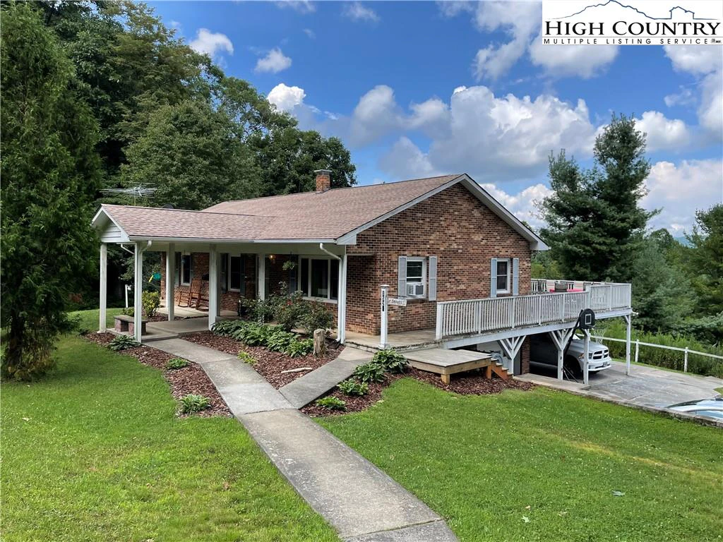Image number 5 for the current listing