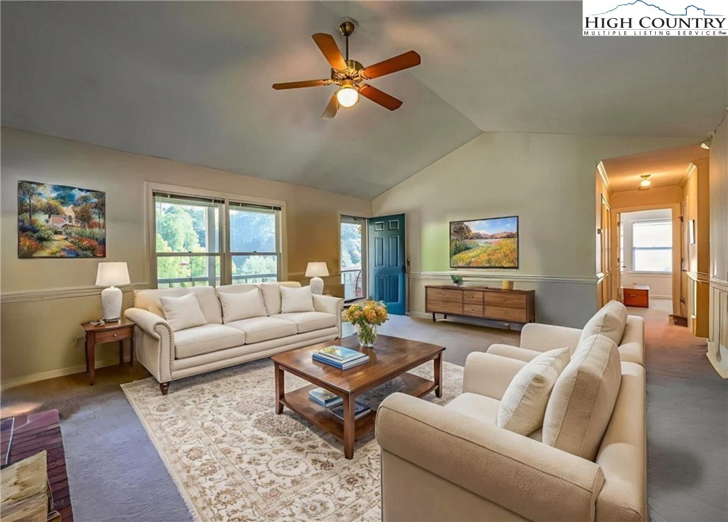 Image number 20 for the current listing