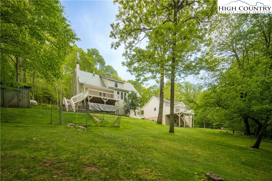 Image number 11 for the current listing